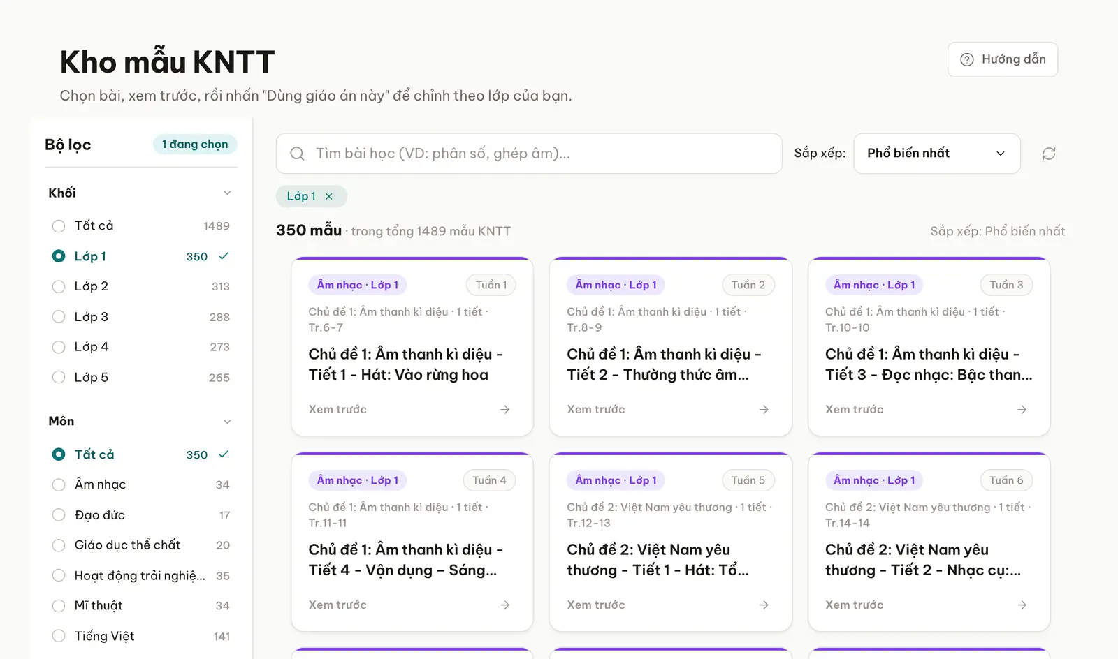 The Giáo Án AI template library, a catalogue of lesson templates filtered by grade and subject.
